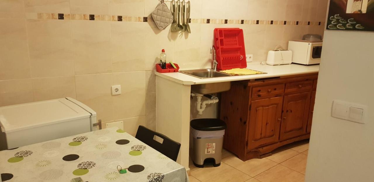 A Ensuite Con Zona De Patio Apartment